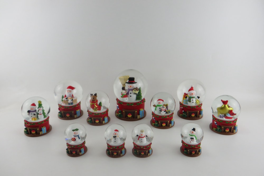 Globos de neve de Natal Globo de água com brilho Decoração musical de globo de neve